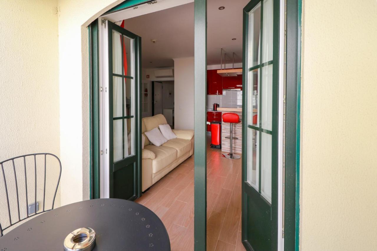 Parede Flats ภายนอก รูปภาพ