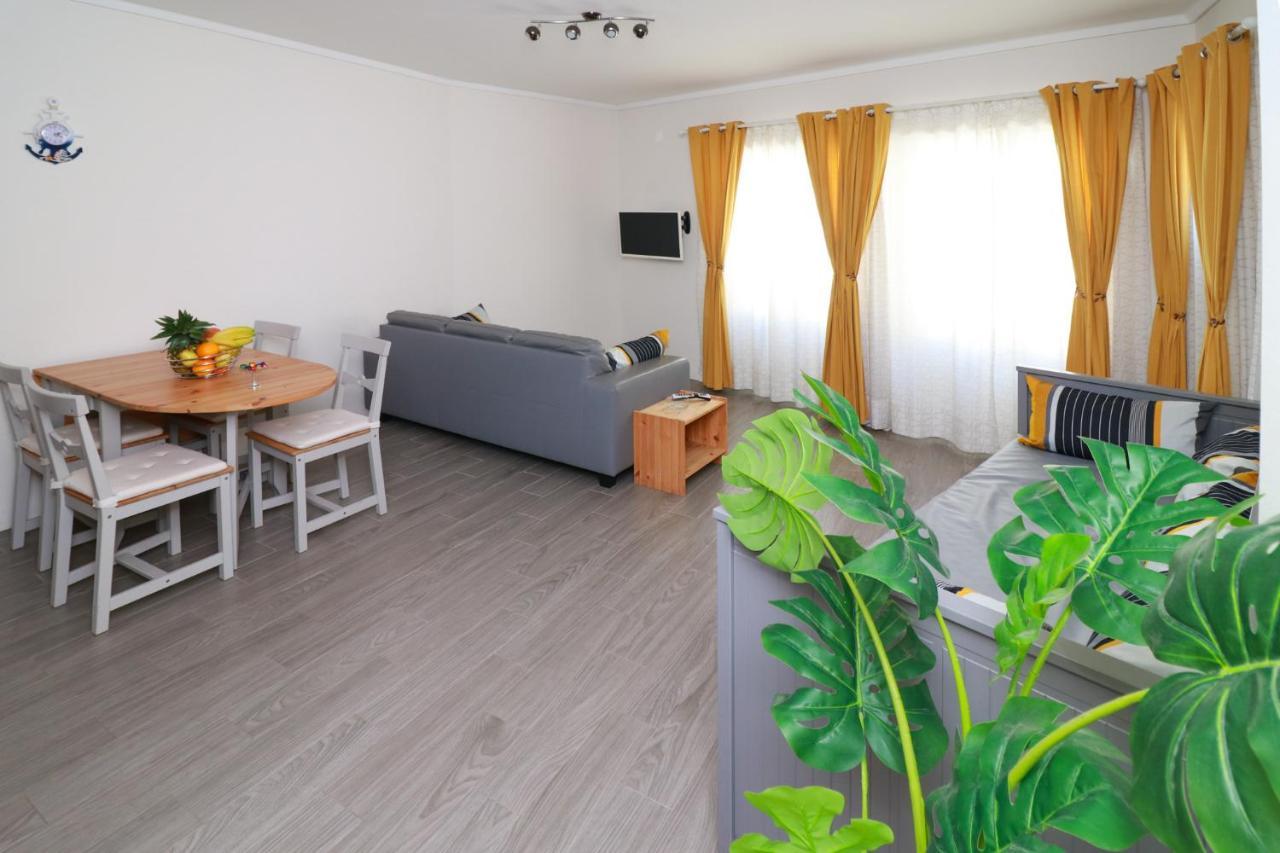 Parede Flats ภายนอก รูปภาพ